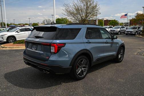 Vapor Blue Metallic 2025 Ford Explorer ST