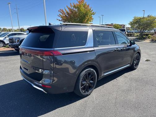 2024 Kia Carnival SX Prestige