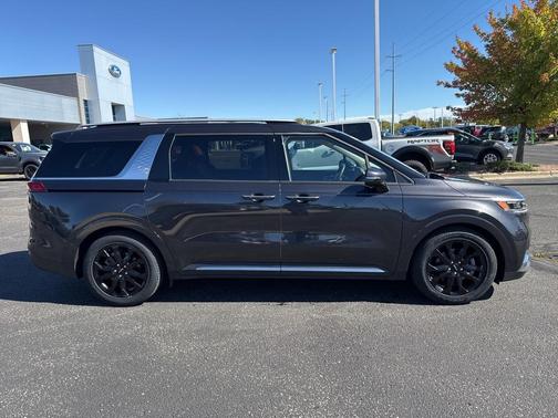 2024 Kia Carnival SX Prestige