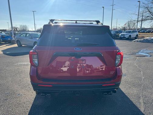 2021 Ford Explorer ST