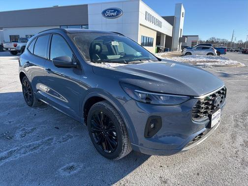 2026 Ford Escape ST-Line Elite