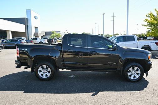 2016 GMC Canyon SLE