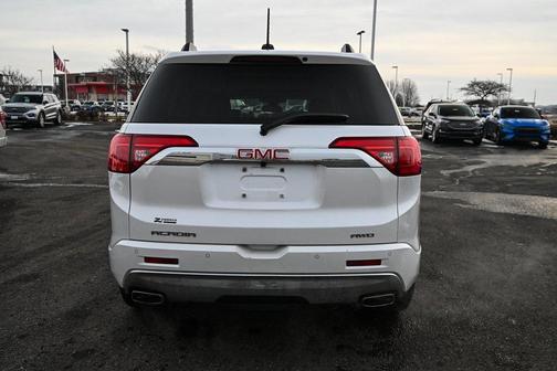 2017 GMC Acadia Denali