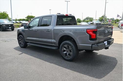 2025 Ford F-150 Lightning Flash
