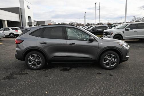 2026 Ford Escape ST-Line Select
