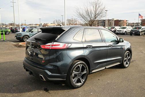 2023 Ford Edge ST