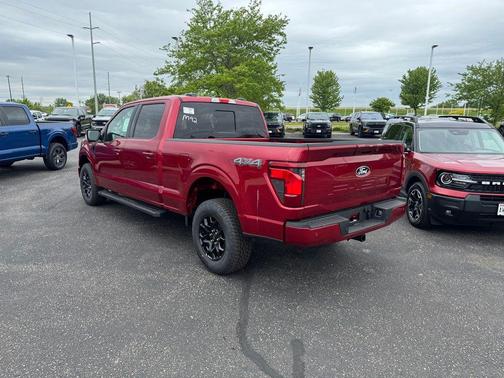 Ruby Red Metallic Tinted Clearcoat 2026 Ford F-150 XLT