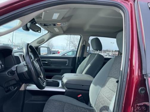 Delmonico Red Pearlcoat 2017 RAM 1500 Big Horn