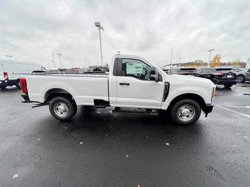 2023 Ford F-250 XL