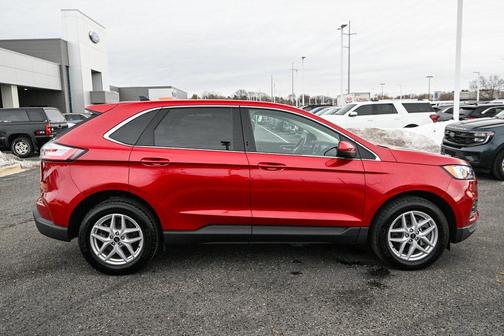 2024 Ford Edge SEL