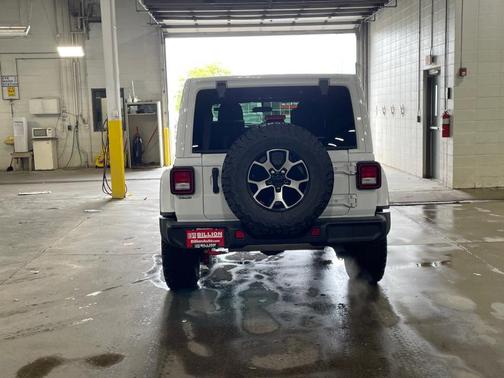 Bright White Clearcoat 2021 Jeep Wrangler Unlimited Rubicon