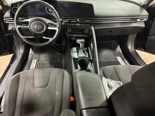 Onyx Black 2023 Hyundai ELANTRA SEL