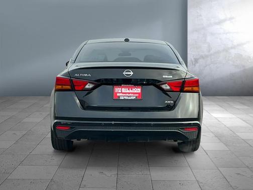 2025 Nissan Altima SV AWD