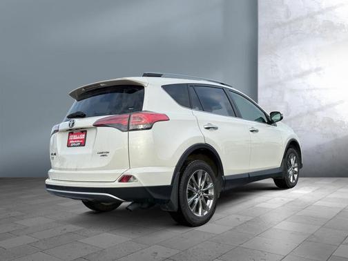 2017 Toyota RAV4 Limited