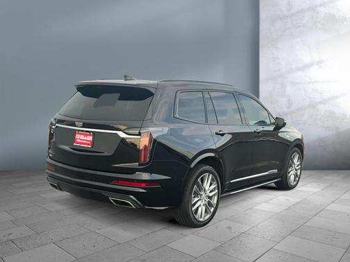 Stellar Black Metallic 2021 Cadillac XT6 Sport AWD