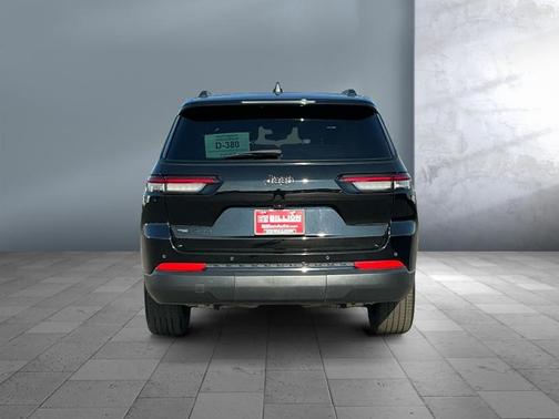 2022 Jeep Grand Cherokee L Altitude