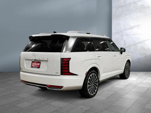 Creamy White Pearl 2026 Hyundai Palisade Hybrid Calligraphy