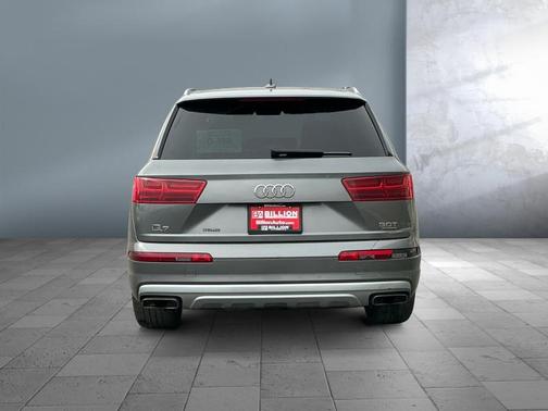 2017 Audi Q7 3.0T Premium
