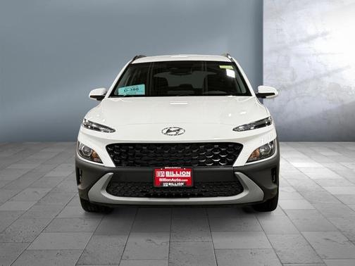 Lunar White 2023 Hyundai KONA SEL