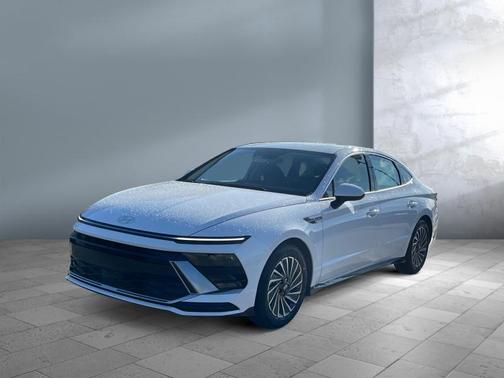 2025 Hyundai SONATA Hybrid SE