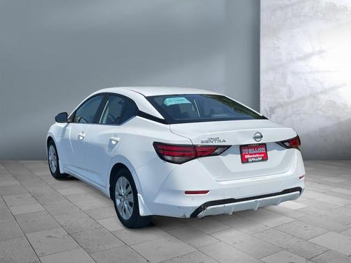 2022 Nissan Sentra S