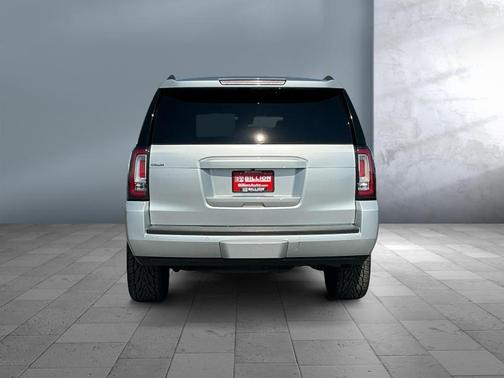 2016 GMC Yukon SLT