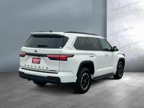 Ice Cap 2026 Toyota Sequoia SR5