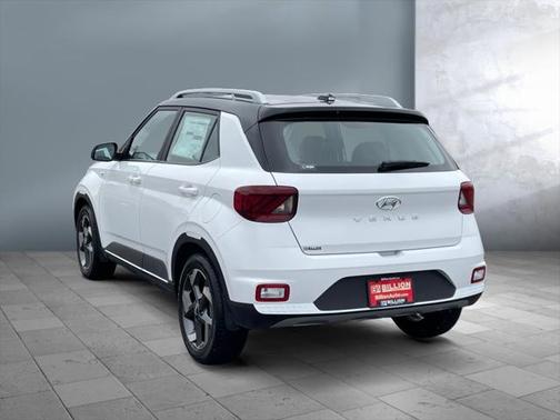 2024 Hyundai VENUE Limited