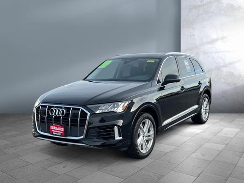 2024 Audi Q7 55 Premium Plus