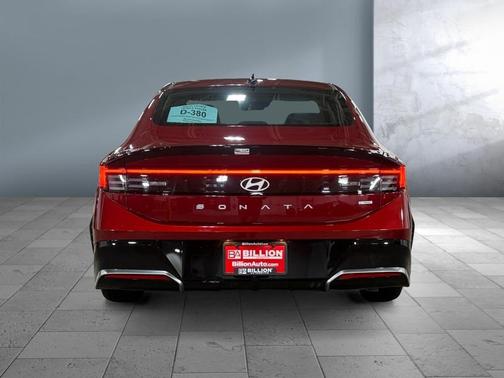 2026 Hyundai SONATA SEL