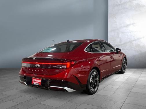 2026 Hyundai SONATA SEL