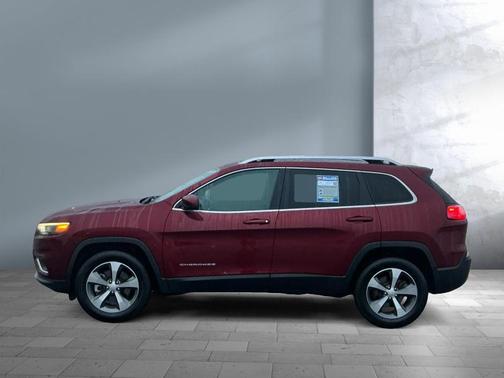 Velvet Red Pearlcoat 2021 Jeep Cherokee Limited