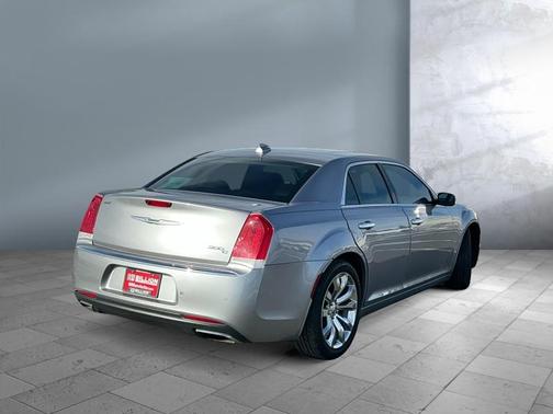 2015 Chrysler 300C Base