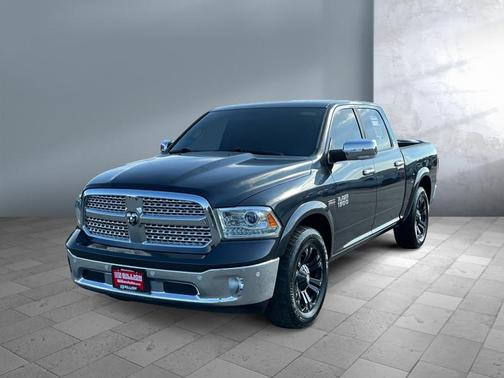 2015 RAM 1500 Laramie