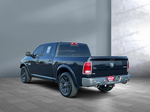 2015 RAM 1500 Laramie