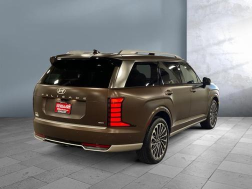 Earthy Brass Matte 2026 Hyundai Palisade Hybrid Calligraphy
