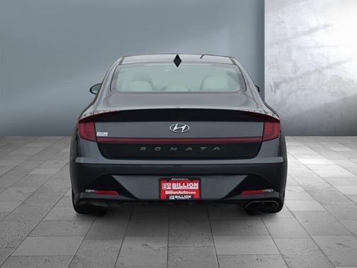 2022 Hyundai SONATA SEL