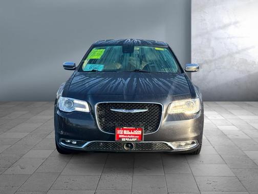 2018 Chrysler 300 Limited