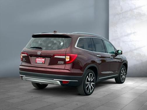 2019 Honda Pilot Touring 8-Passenger