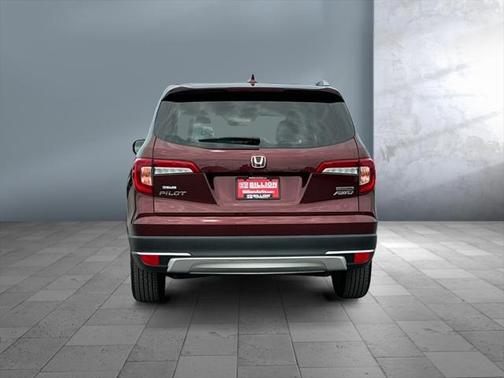 2019 Honda Pilot Touring 8-Passenger