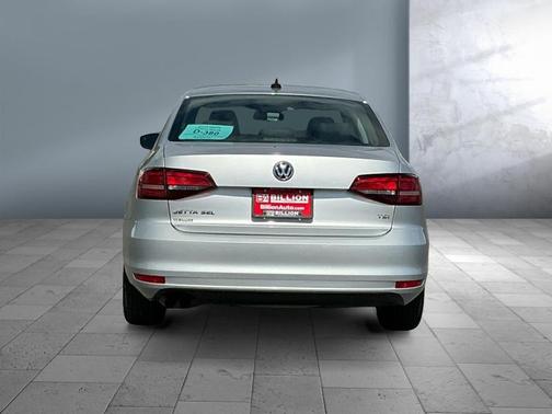 2016 Volkswagen Jetta 1.8T SEL