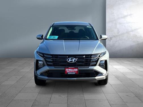 Shimmering Silver 2026 Hyundai TUCSON SE