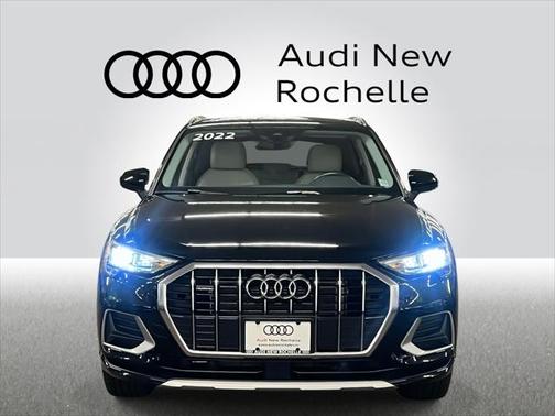 2022 Audi Q3 40 Premium