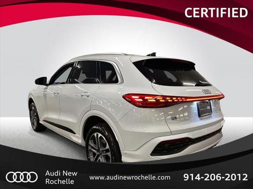 2025 Audi Q5 Premium TFSI quattro S tronic