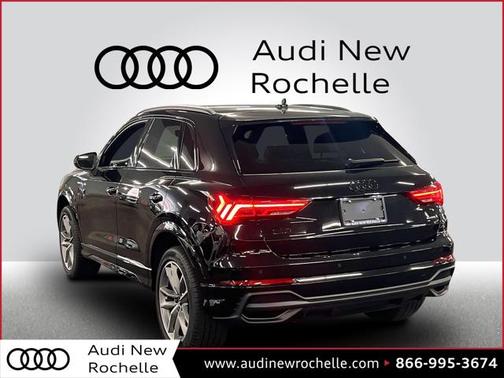 2025 Audi Q3 Premium 45 TFSI S line quattro Tiptronic