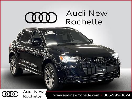 2025 Audi Q3 Premium 45 TFSI S line quattro Tiptronic
