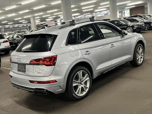 2025 Audi Q5 45 S line Premium
