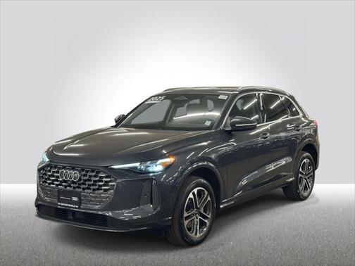 2025 Audi Q5 Premium Plus TFSI quattro S tronic