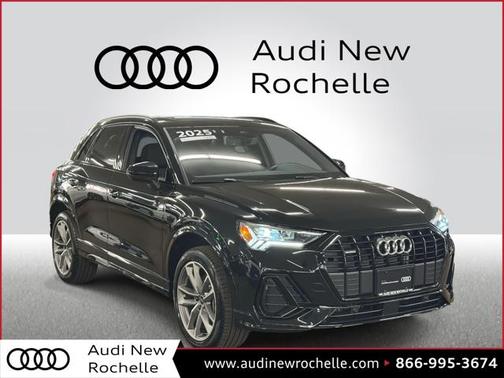 2025 Audi Q3 Premium 45 TFSI S line quattro Tiptronic