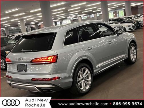 2025 Audi Q7 55 Premium